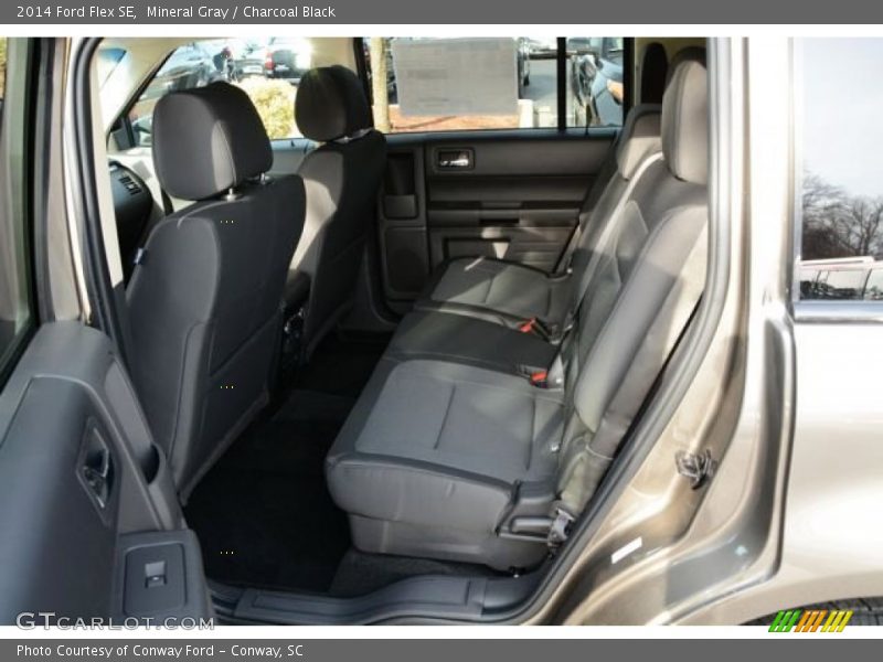 Mineral Gray / Charcoal Black 2014 Ford Flex SE