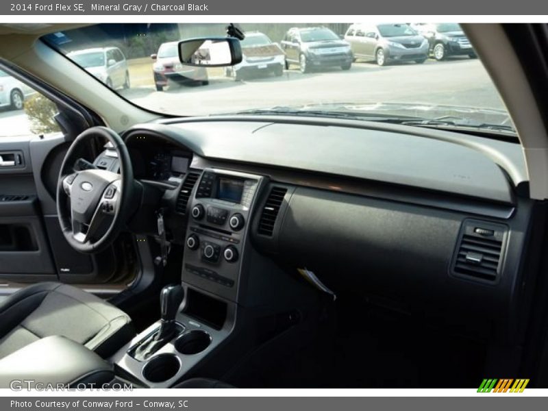 Mineral Gray / Charcoal Black 2014 Ford Flex SE