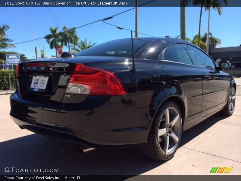 Black / Soverign Hide Off Black Leather/Off Black 2011 Volvo C70 T5