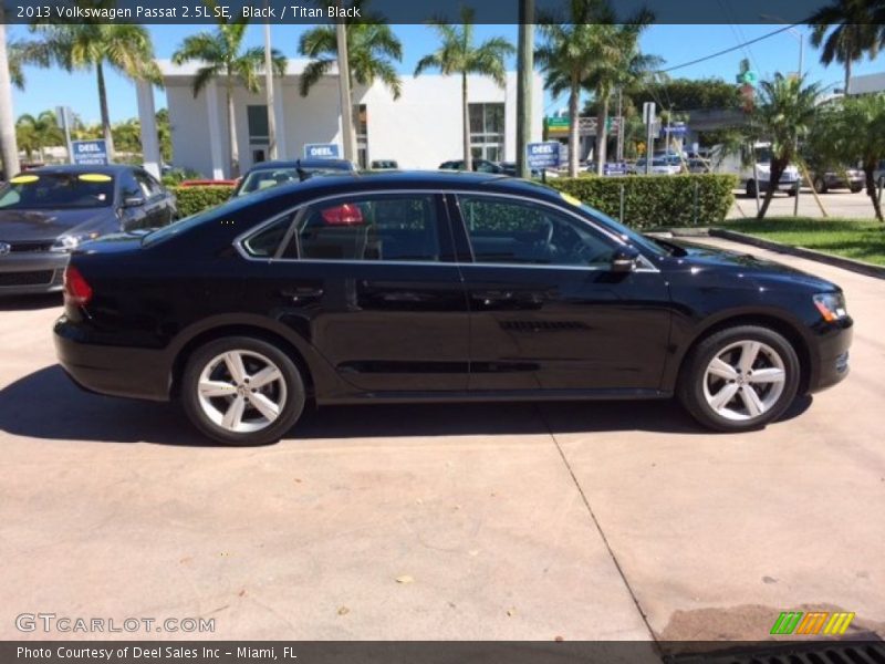 Black / Titan Black 2013 Volkswagen Passat 2.5L SE