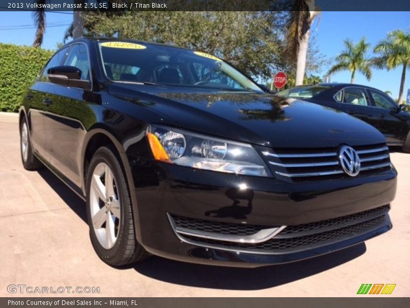 Black / Titan Black 2013 Volkswagen Passat 2.5L SE