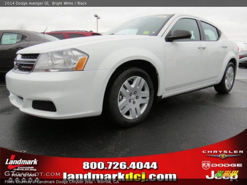 Bright White / Black 2014 Dodge Avenger SE