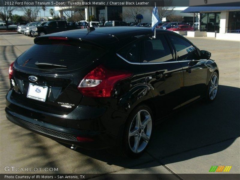 Tuxedo Black Metallic / Charcoal Black Leather 2012 Ford Focus Titanium 5-Door