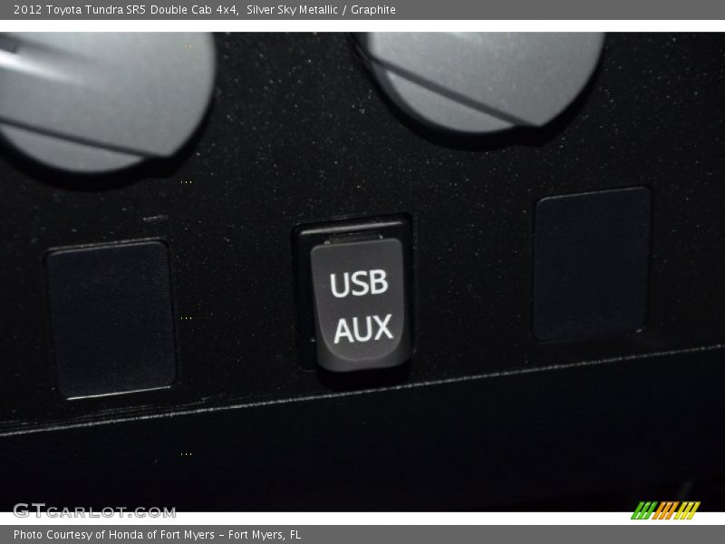 Silver Sky Metallic / Graphite 2012 Toyota Tundra SR5 Double Cab 4x4