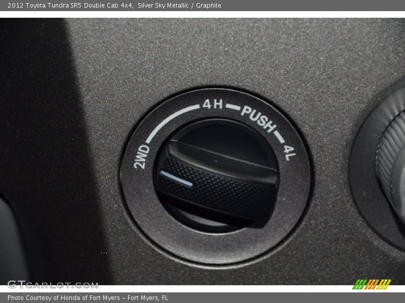 Silver Sky Metallic / Graphite 2012 Toyota Tundra SR5 Double Cab 4x4