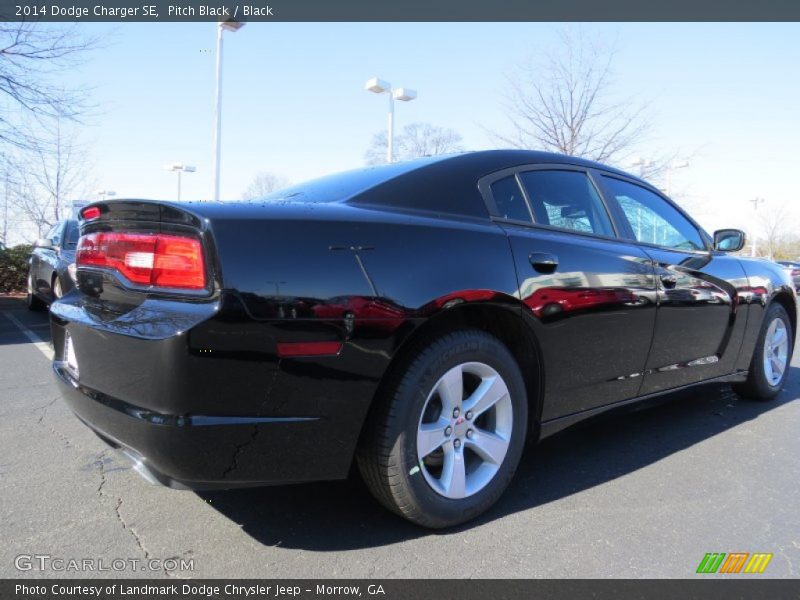 Pitch Black / Black 2014 Dodge Charger SE