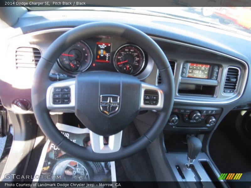Pitch Black / Black 2014 Dodge Charger SE