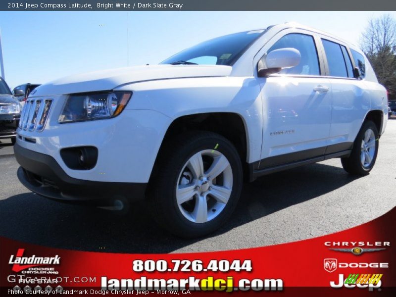 Bright White / Dark Slate Gray 2014 Jeep Compass Latitude