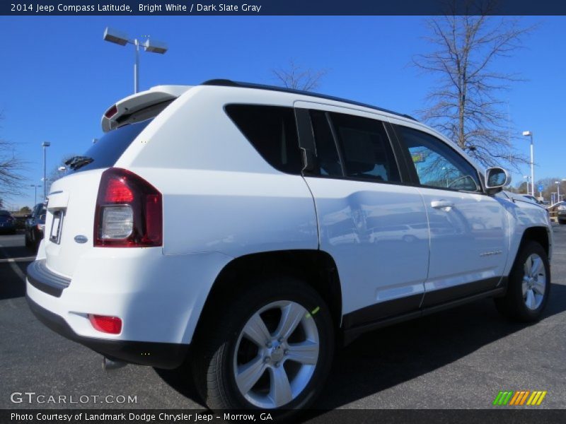 Bright White / Dark Slate Gray 2014 Jeep Compass Latitude