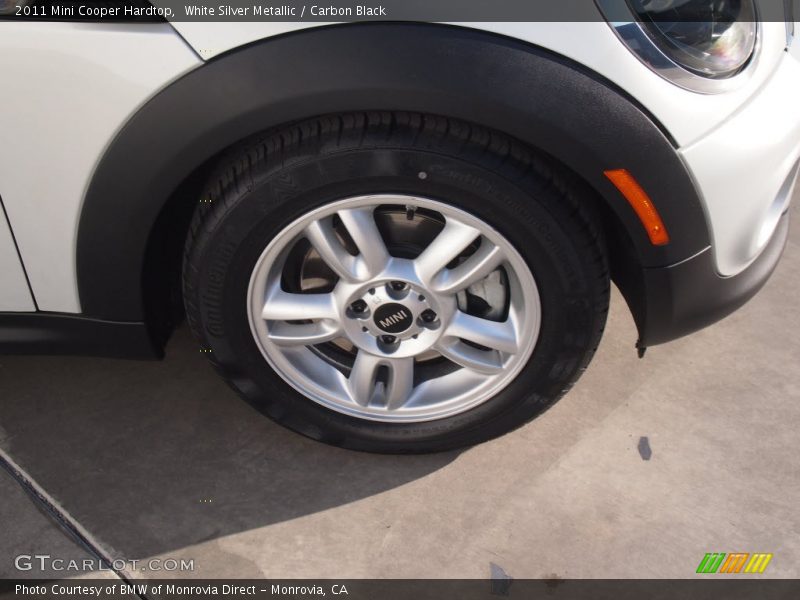 White Silver Metallic / Carbon Black 2011 Mini Cooper Hardtop