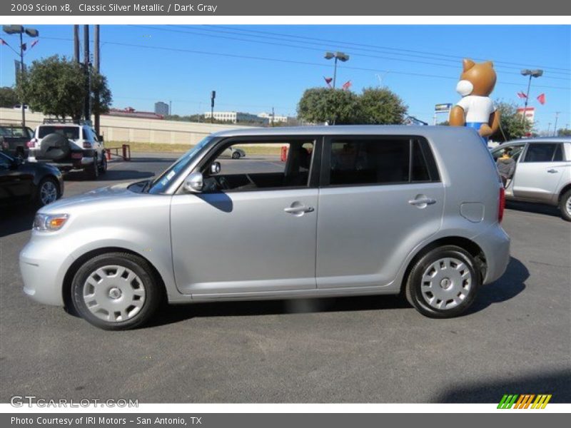 Classic Silver Metallic / Dark Gray 2009 Scion xB