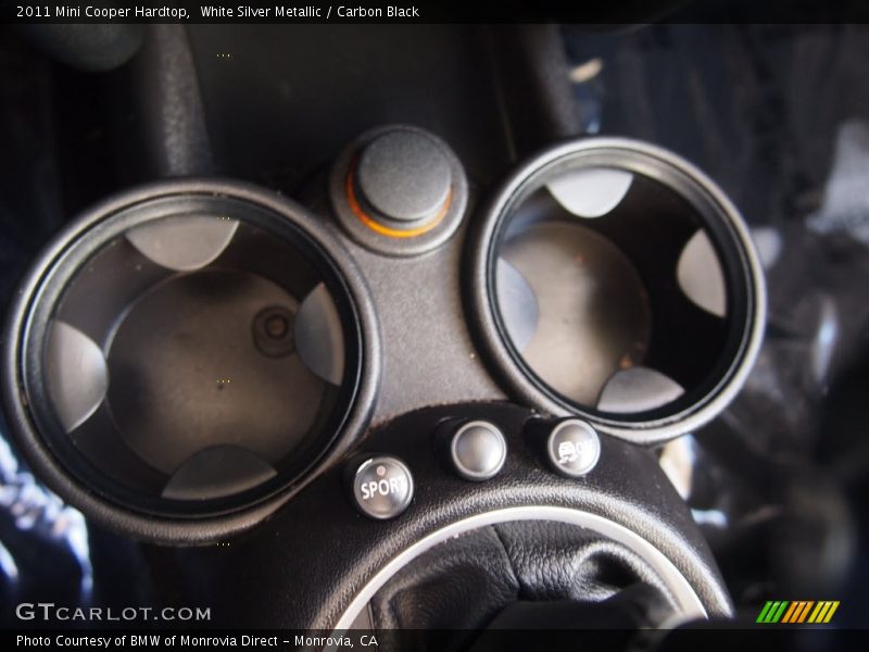 White Silver Metallic / Carbon Black 2011 Mini Cooper Hardtop