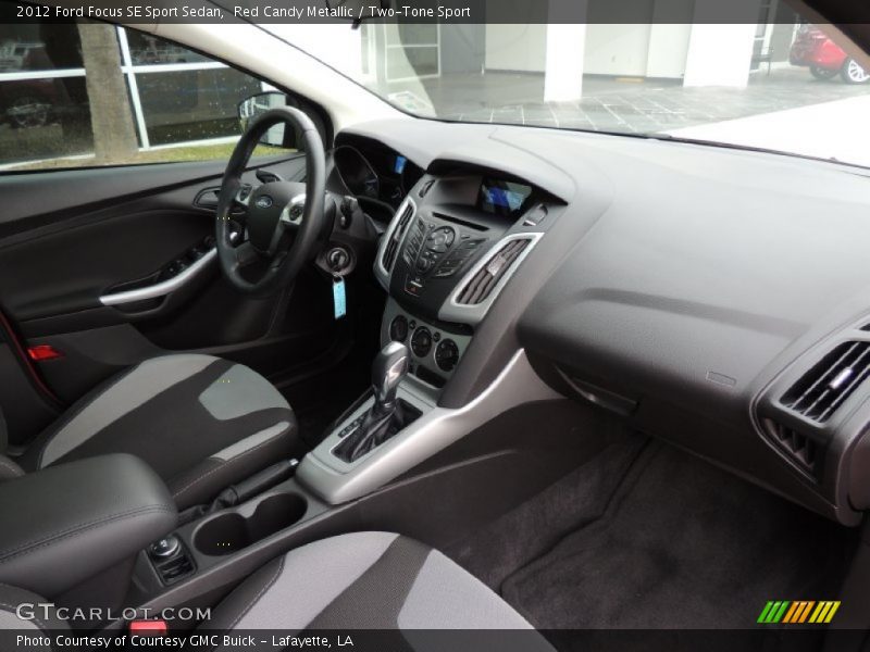 Red Candy Metallic / Two-Tone Sport 2012 Ford Focus SE Sport Sedan