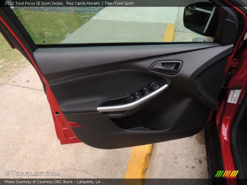 Red Candy Metallic / Two-Tone Sport 2012 Ford Focus SE Sport Sedan
