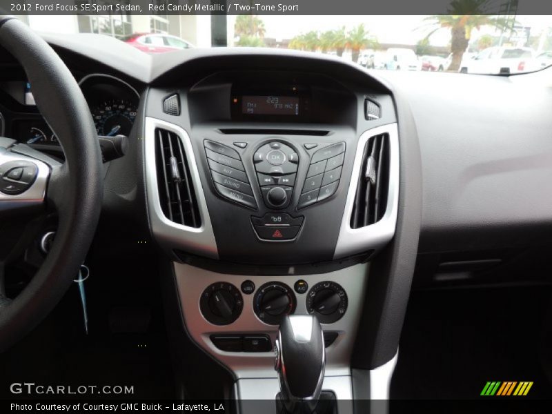 Red Candy Metallic / Two-Tone Sport 2012 Ford Focus SE Sport Sedan