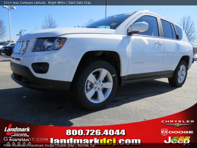 Bright White / Dark Slate Gray 2014 Jeep Compass Latitude