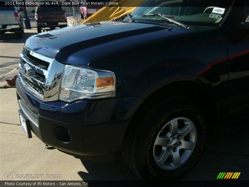 Dark Blue Pearl Metallic / Stone 2011 Ford Expedition XL 4x4