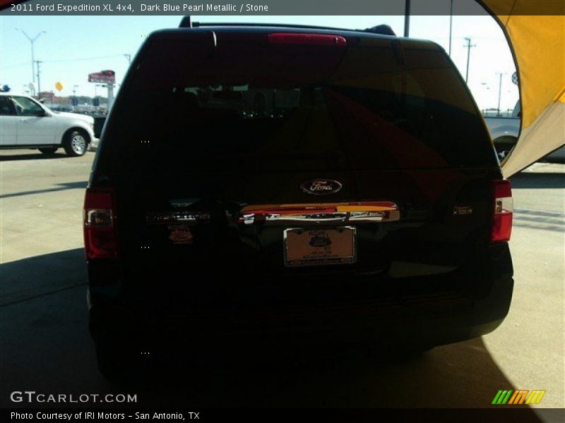 Dark Blue Pearl Metallic / Stone 2011 Ford Expedition XL 4x4