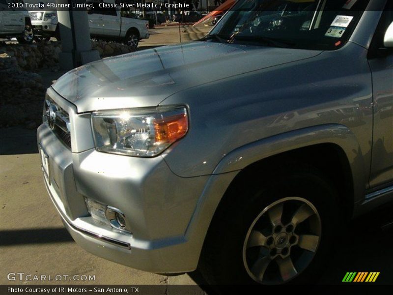 Classic Silver Metallic / Graphite 2010 Toyota 4Runner Limited
