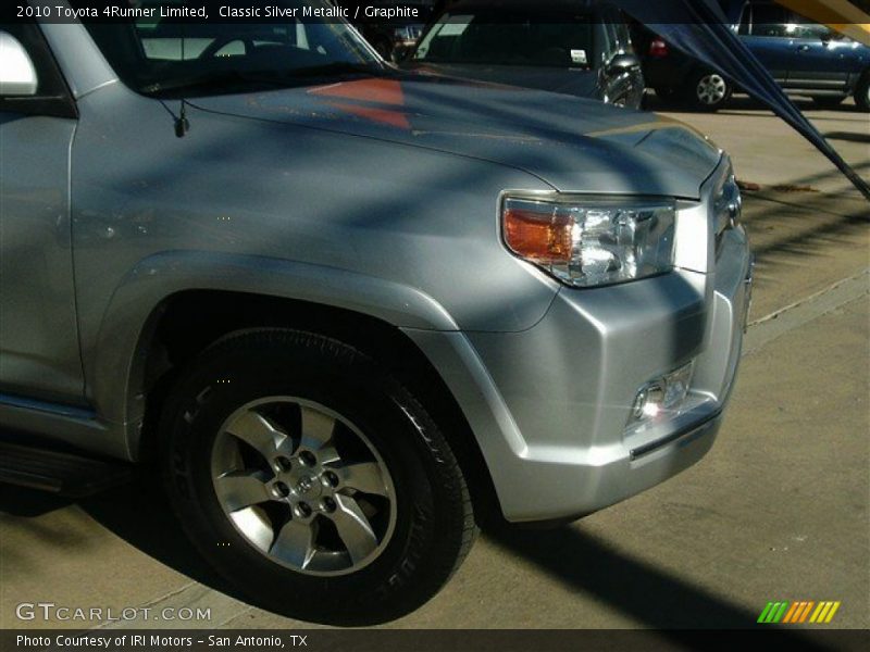 Classic Silver Metallic / Graphite 2010 Toyota 4Runner Limited