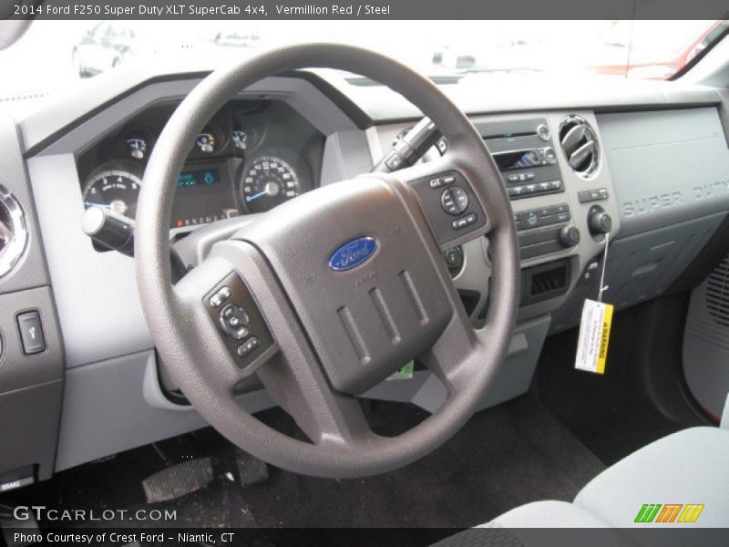 Dashboard of 2014 F250 Super Duty XLT SuperCab 4x4