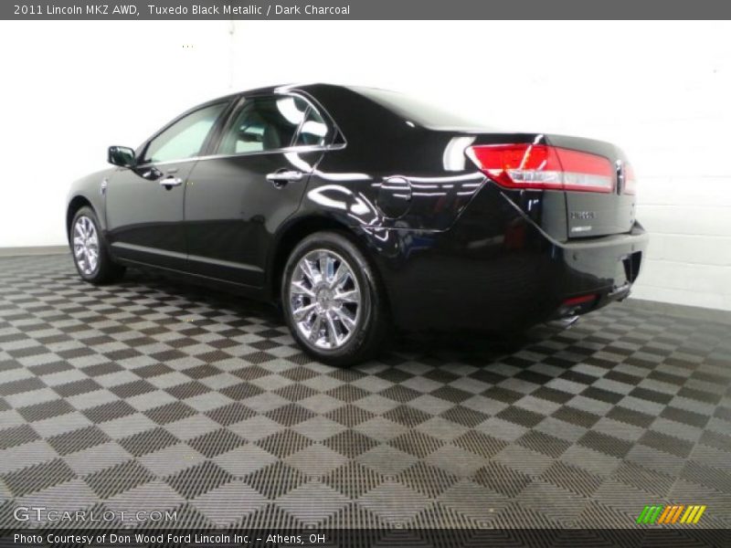 Tuxedo Black Metallic / Dark Charcoal 2011 Lincoln MKZ AWD