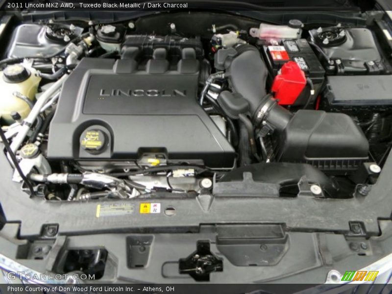 Tuxedo Black Metallic / Dark Charcoal 2011 Lincoln MKZ AWD