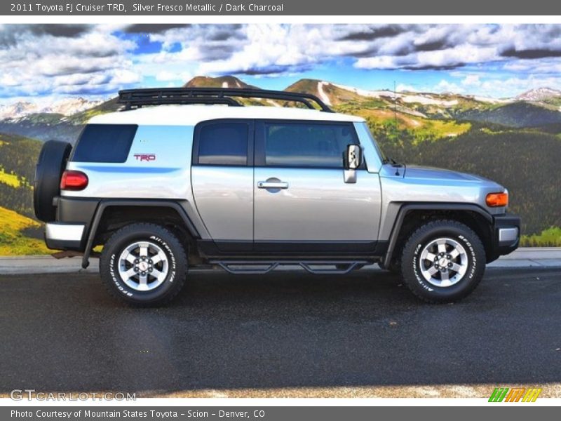 Silver Fresco Metallic / Dark Charcoal 2011 Toyota FJ Cruiser TRD