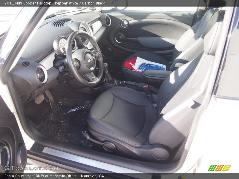 Pepper White / Carbon Black 2011 Mini Cooper Hardtop