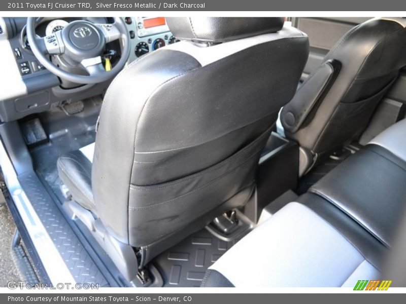 Silver Fresco Metallic / Dark Charcoal 2011 Toyota FJ Cruiser TRD