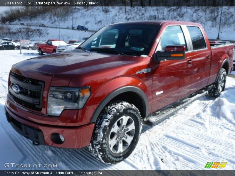 Front 3/4 View of 2014 F150 Lariat SuperCrew 4x4