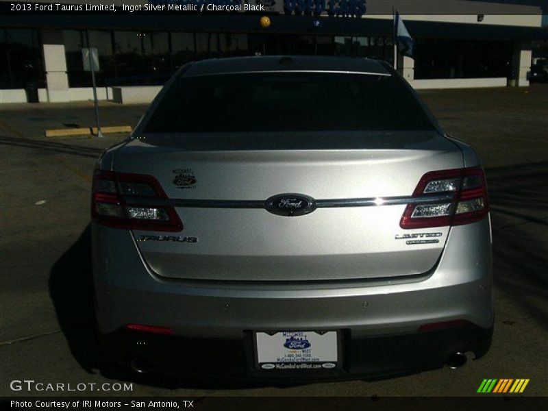 Ingot Silver Metallic / Charcoal Black 2013 Ford Taurus Limited