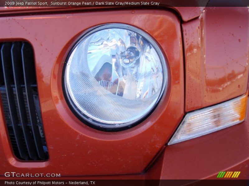 Sunburst Orange Pearl / Dark Slate Gray/Medium Slate Gray 2009 Jeep Patriot Sport