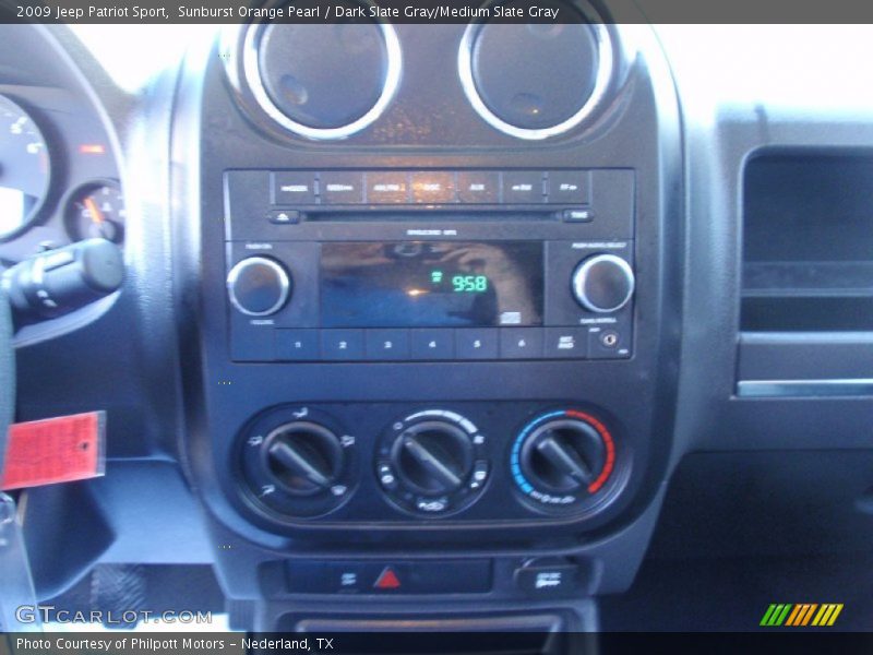 Sunburst Orange Pearl / Dark Slate Gray/Medium Slate Gray 2009 Jeep Patriot Sport