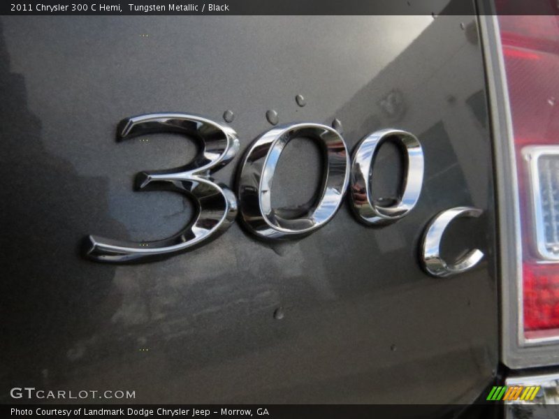 Tungsten Metallic / Black 2011 Chrysler 300 C Hemi