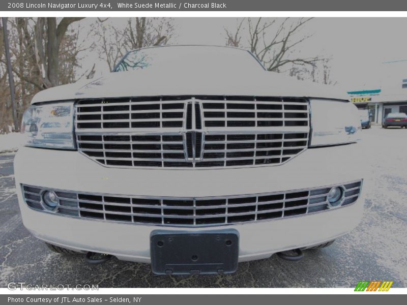 White Suede Metallic / Charcoal Black 2008 Lincoln Navigator Luxury 4x4