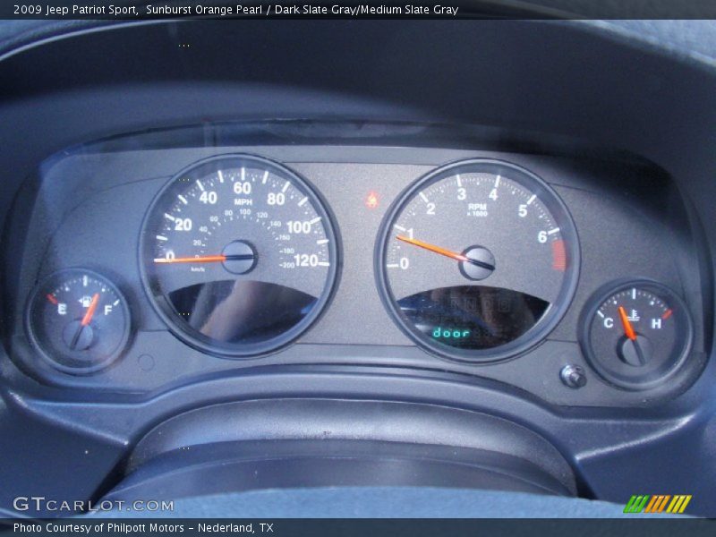 Sunburst Orange Pearl / Dark Slate Gray/Medium Slate Gray 2009 Jeep Patriot Sport
