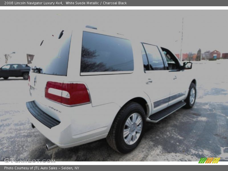 White Suede Metallic / Charcoal Black 2008 Lincoln Navigator Luxury 4x4
