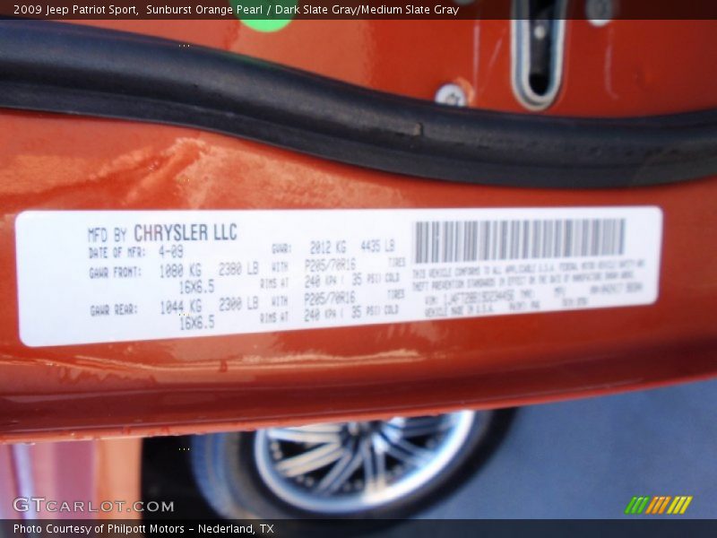 Sunburst Orange Pearl / Dark Slate Gray/Medium Slate Gray 2009 Jeep Patriot Sport