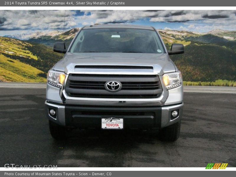 Silver Sky Metallic / Graphite 2014 Toyota Tundra SR5 Crewmax 4x4