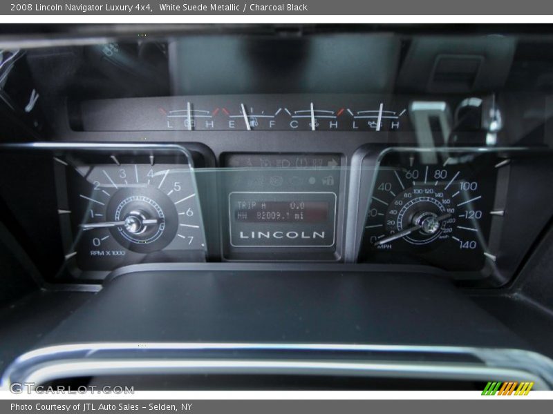 White Suede Metallic / Charcoal Black 2008 Lincoln Navigator Luxury 4x4