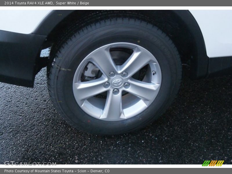 Super White / Beige 2014 Toyota RAV4 XLE AWD