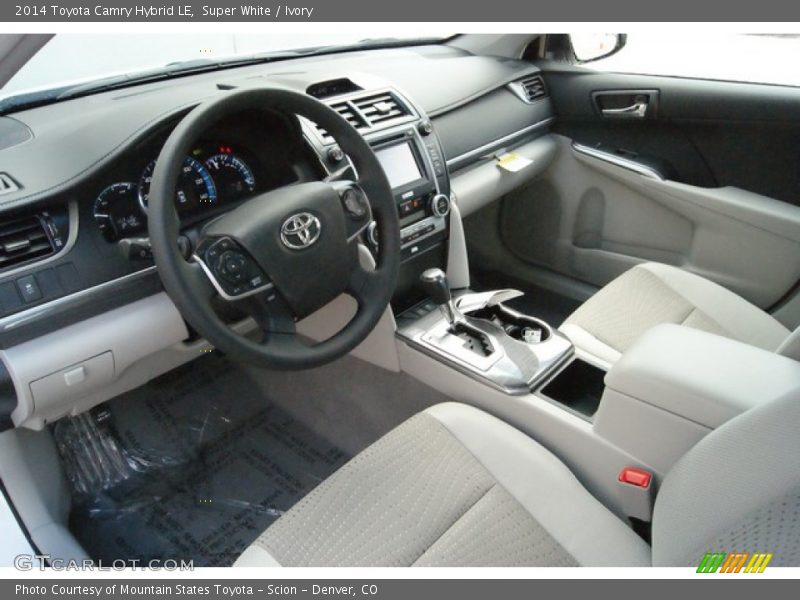 Super White / Ivory 2014 Toyota Camry Hybrid LE