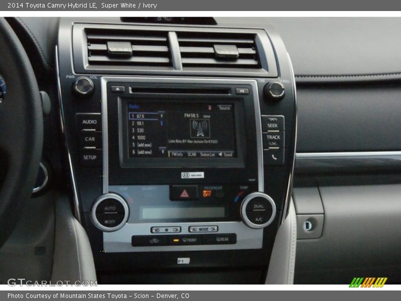Super White / Ivory 2014 Toyota Camry Hybrid LE