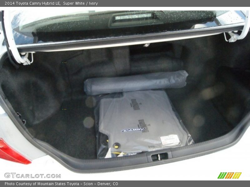 Super White / Ivory 2014 Toyota Camry Hybrid LE
