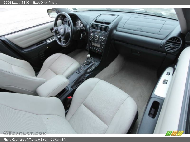 Black Onyx / Ivory 2004 Lexus IS 300