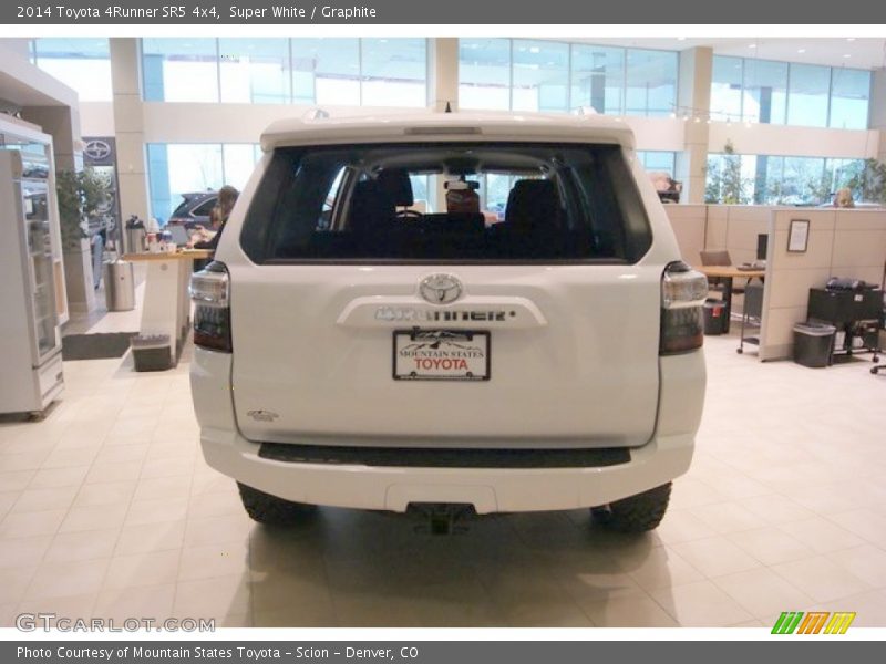 Super White / Graphite 2014 Toyota 4Runner SR5 4x4