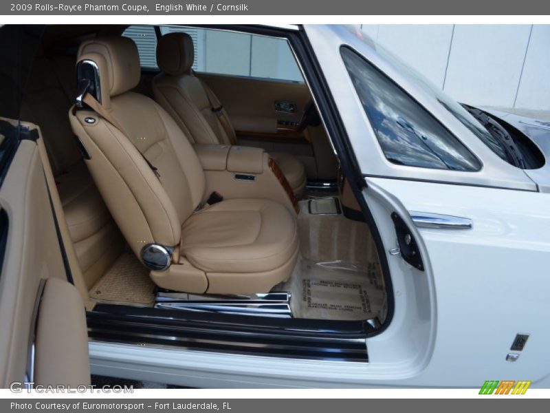 English White / Cornsilk 2009 Rolls-Royce Phantom Coupe