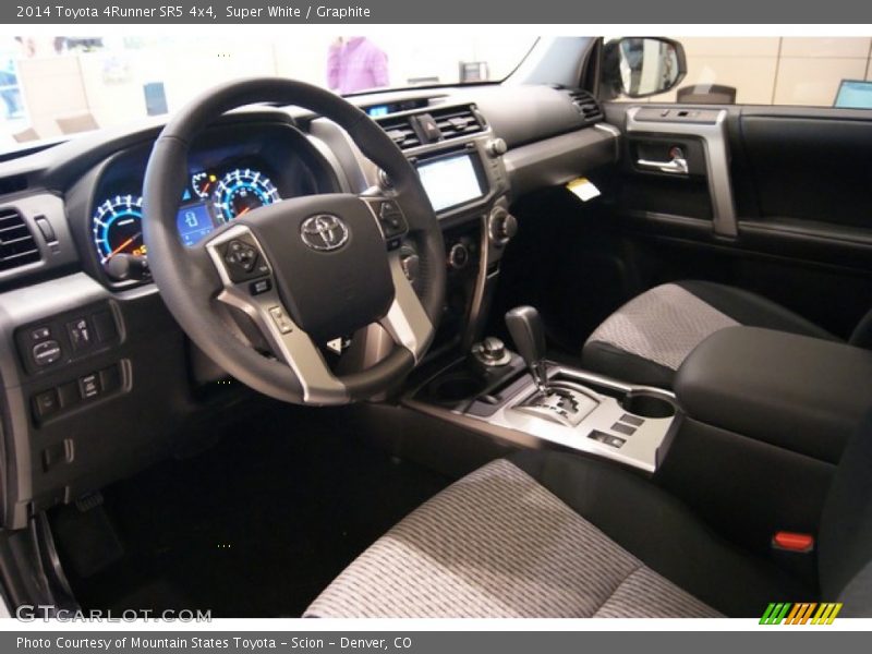 Super White / Graphite 2014 Toyota 4Runner SR5 4x4