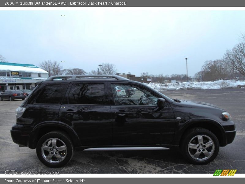 Labrador Black Pearl / Charcoal 2006 Mitsubishi Outlander SE 4WD
